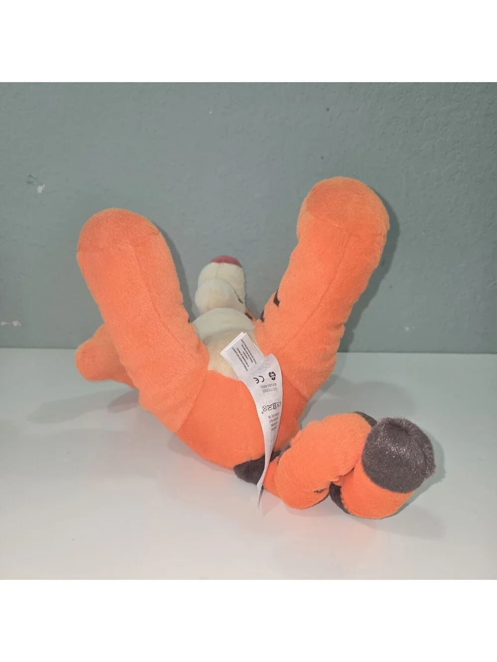 Disney Store Tigger 15